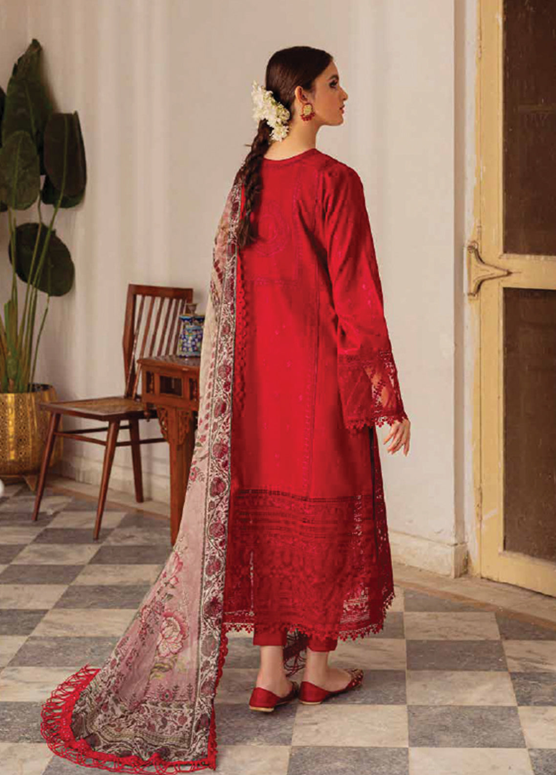 D#10A Zarqash Tresor Luxe Emb Lawn Collection 323 D#10A Zarqash Tresor Luxe Emb Lawn Collection 323