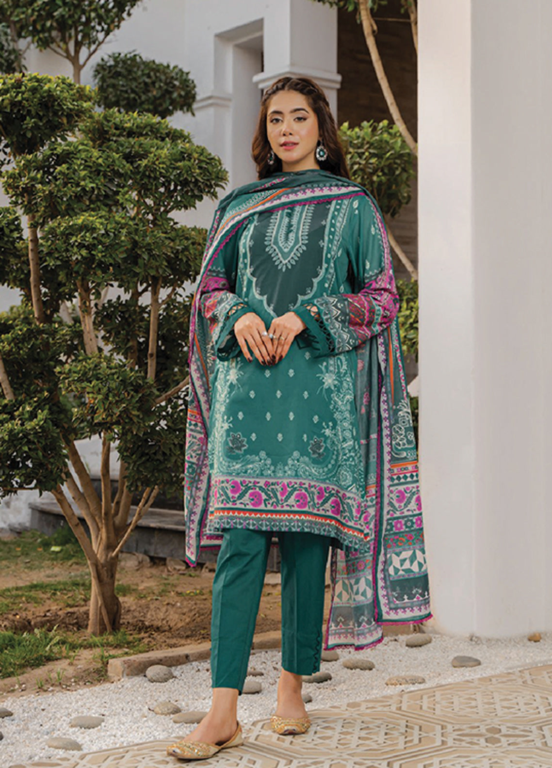 D#7B Florent Everyday Wear Printed Lawn Collection 223 D#7B Florent Everyday Wear Printed Lawn Collection 223