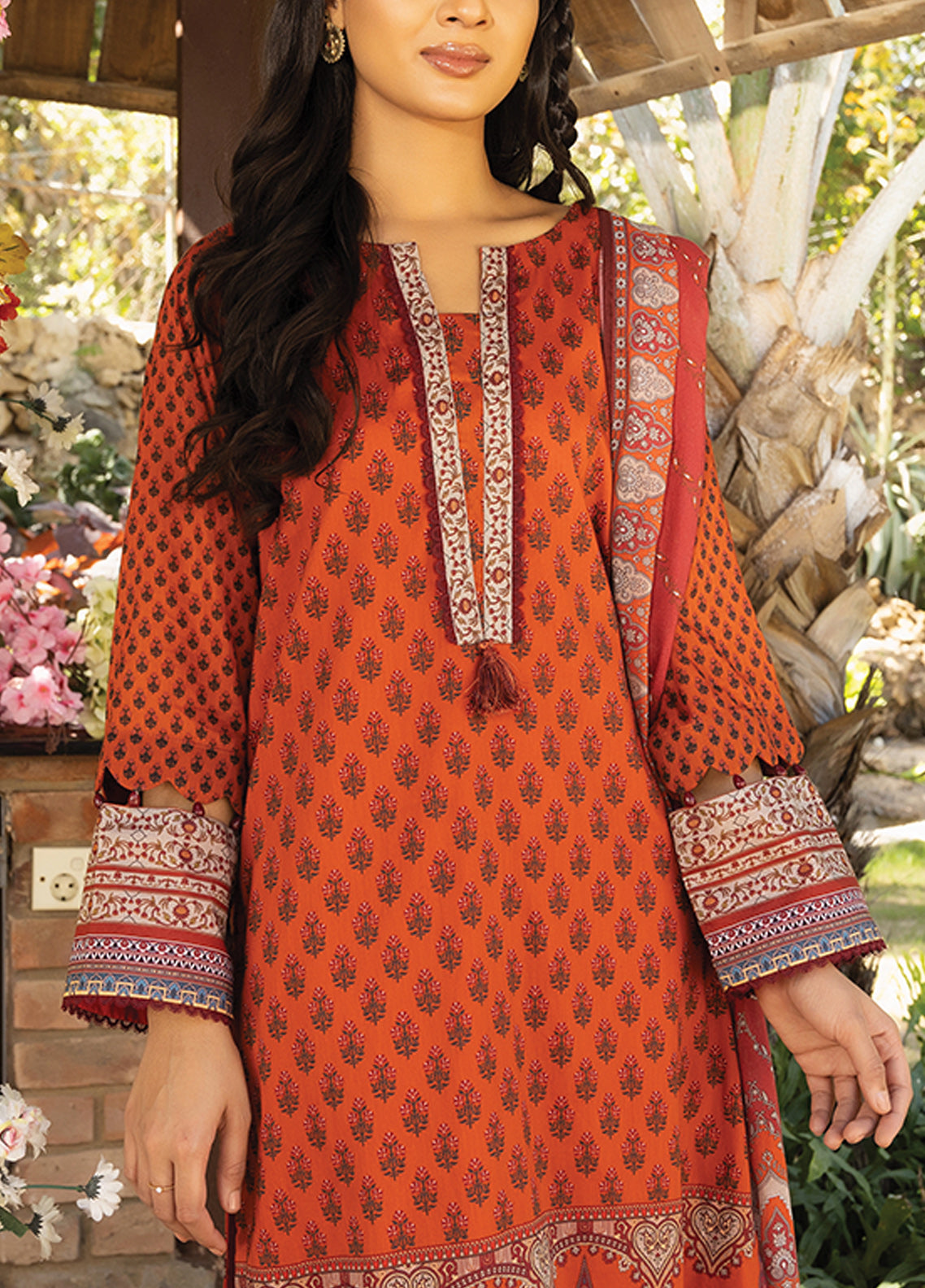 D#16 Salitex Aghaaz Digital Printed Lawn Collection 323 V-2 D#16 Salitex Aghaaz Digital Printed Lawn Collection 323 V-2