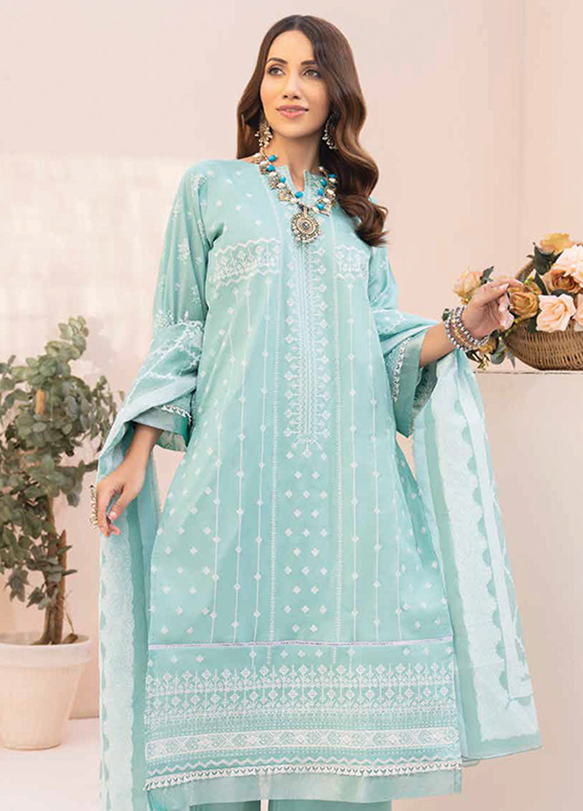 D#5563 Rashid White For Summer Emb Collection 223 D#5563 Rashid White For Summer Emb Collection 223