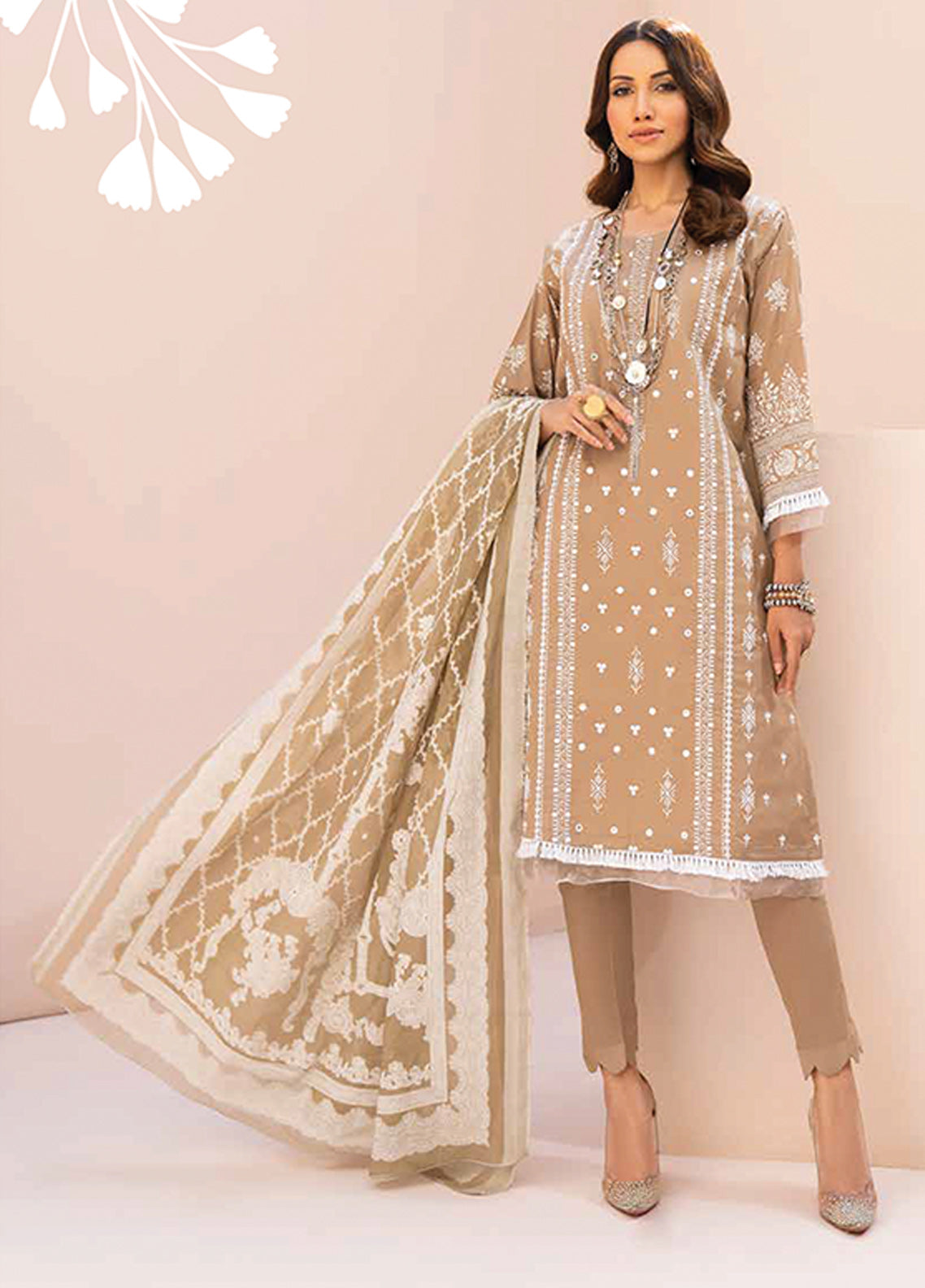 D#5563 Rashid White For Summer Emb Collection 223 D#5563 Rashid White For Summer Emb Collection 223