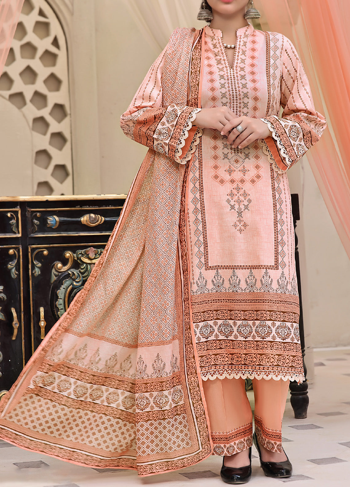 Ayesha Alishba by VS Textile Printed Lawn 3 Piece Unstitched Suit VS24AAPL-222 Ayesha Alishba by VS Textile Printed Lawn 3 Piece Unstitched Suit VS24AAPL-222