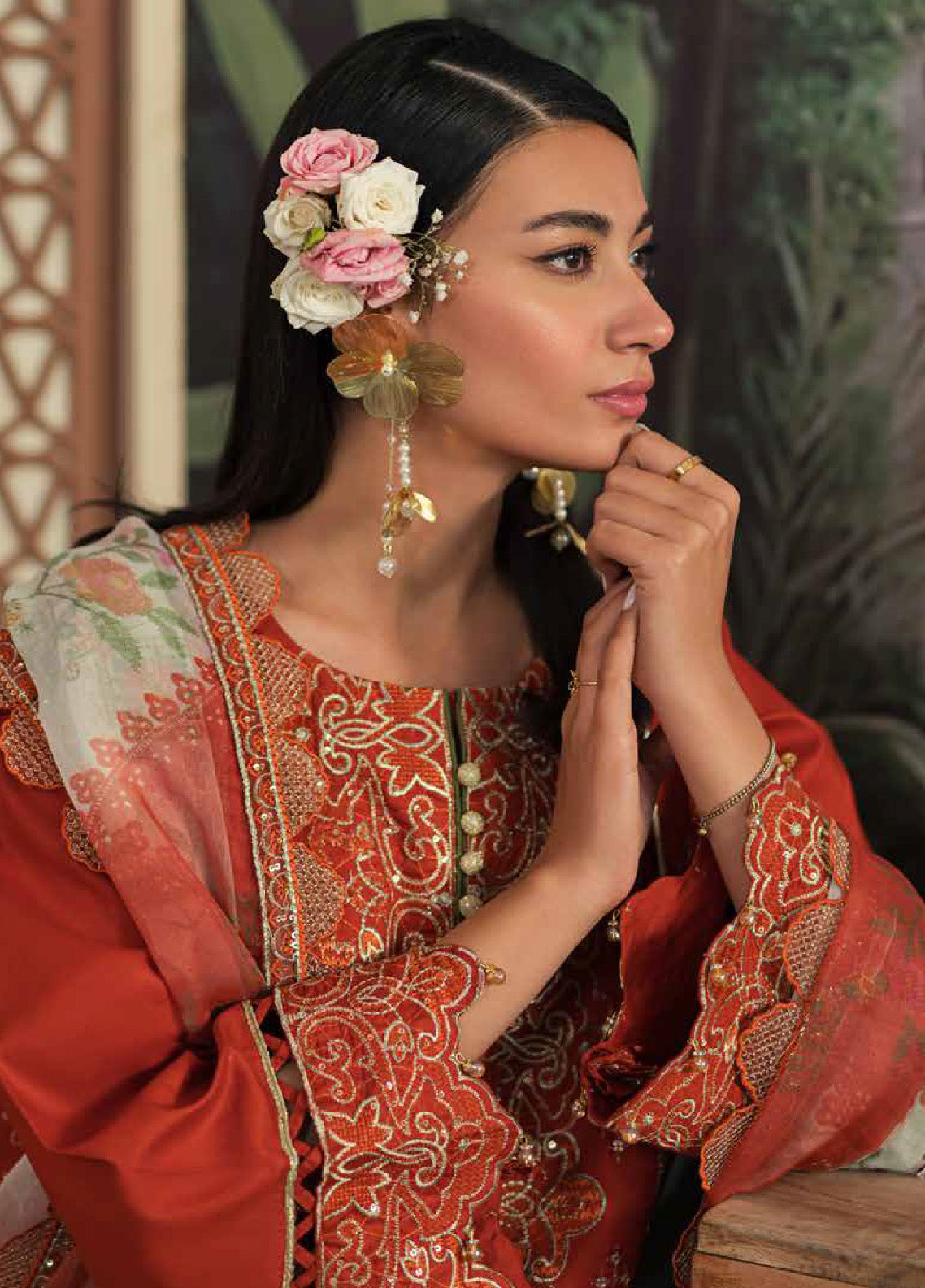 Ayra By Emaan Adeel Embroidered Lawn Unstitched 3 Piece Suit - EA24AL AR-08 Ayra By Emaan Adeel Embroidered Lawn Unstitched 3 Piece Suit - EA24AL AR-08