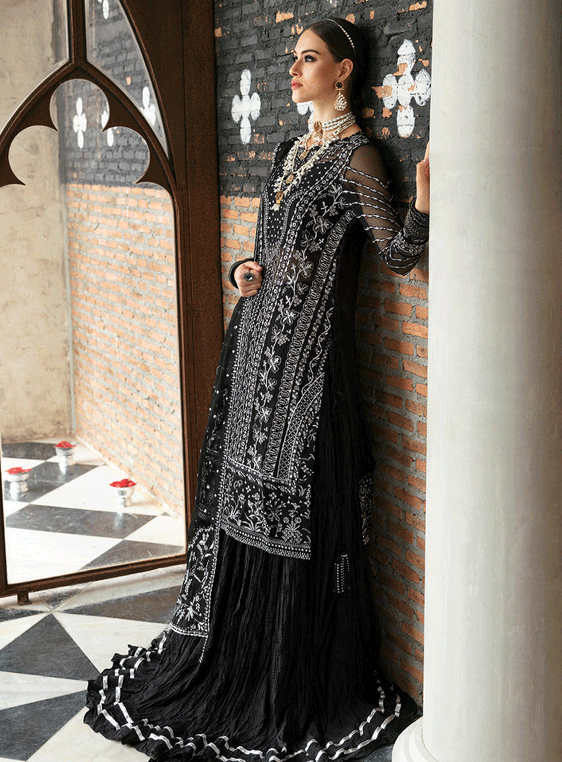 Ayzel By Afrozeh Embroidered Chiffon Unstitched 3 Piece Suit - ABA23TC 1 MYSTIC NOIR Ayzel By Afrozeh Embroidered Chiffon Unstitched 3 Piece Suit - ABA23TC 1 MYSTIC NOIR