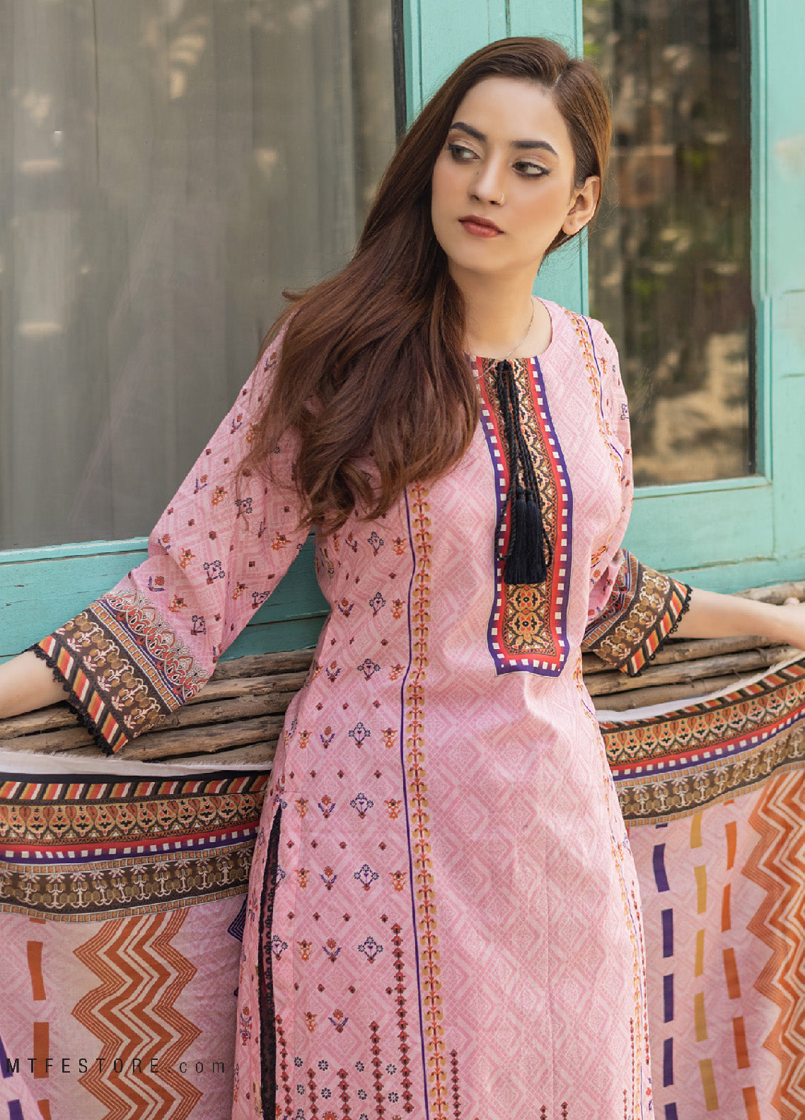 Bareera By MTF Printed Lawn Unstitched 3 Piece Suit - MTF24BL 02 Bareera By MTF Printed Lawn Unstitched 3 Piece Suit - MTF24BL 02