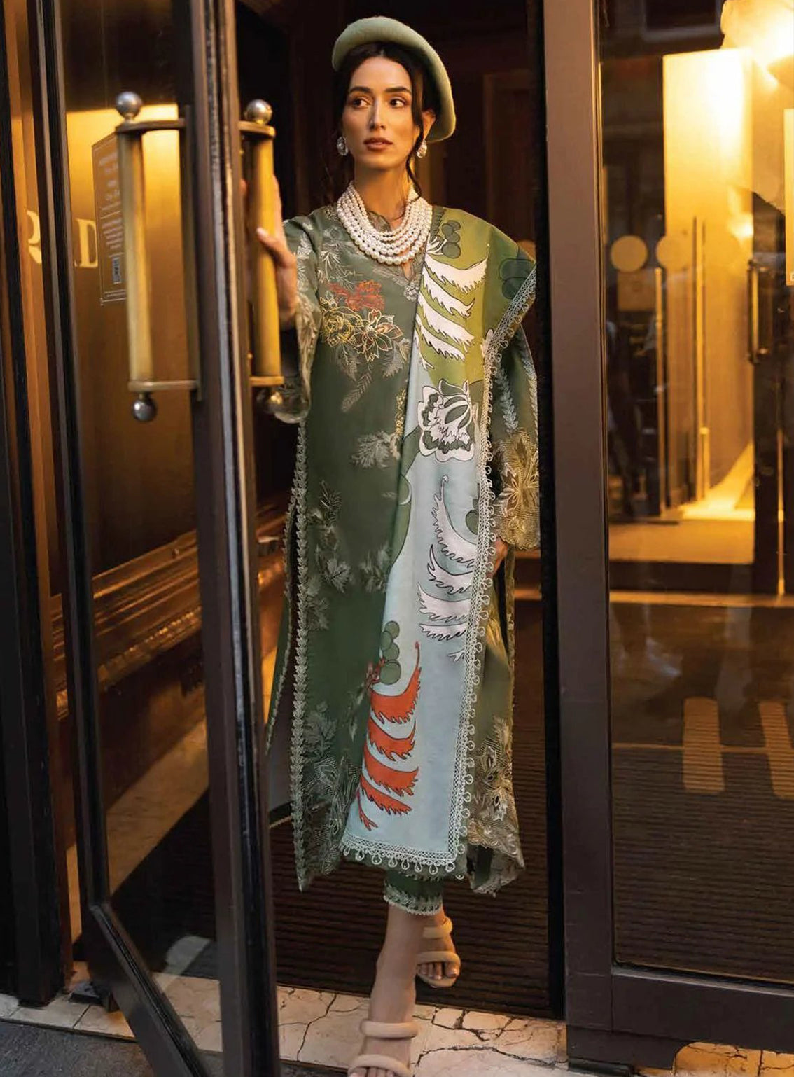 Broadway Showtime By Mushq Embroidered Khaddar Unstitched 3 Piece Suit - 8 CHELSEA CHARM Broadway Showtime By Mushq Embroidered Khaddar Unstitched 3 Piece Suit - 8 CHELSEA CHARM