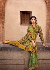 D#CL-32449A GulAhmed Vintage Garden Ethnic Printed Lawn Collection 223