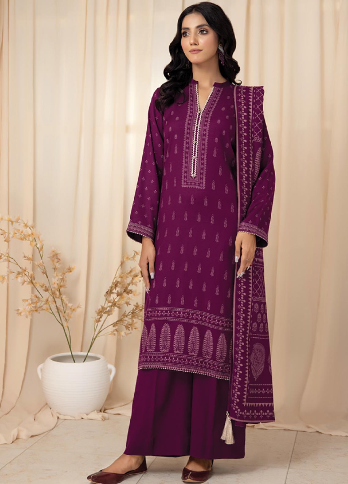 D#1001A LSM Lakhany Cashmi Vool Printed Collection 1022 V-1 D#1001A LSM Lakhany Cashmi Vool Printed Collection 1022 V-1