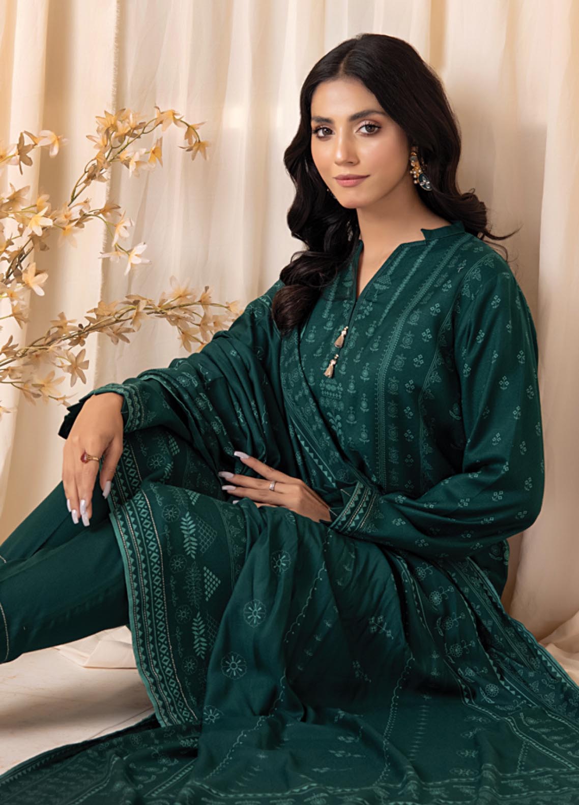 D#1003B LSM Lakhany Cashmi Vool Printed Collection 1022 V-1 D#1003B LSM Lakhany Cashmi Vool Printed Collection 1022 V-1