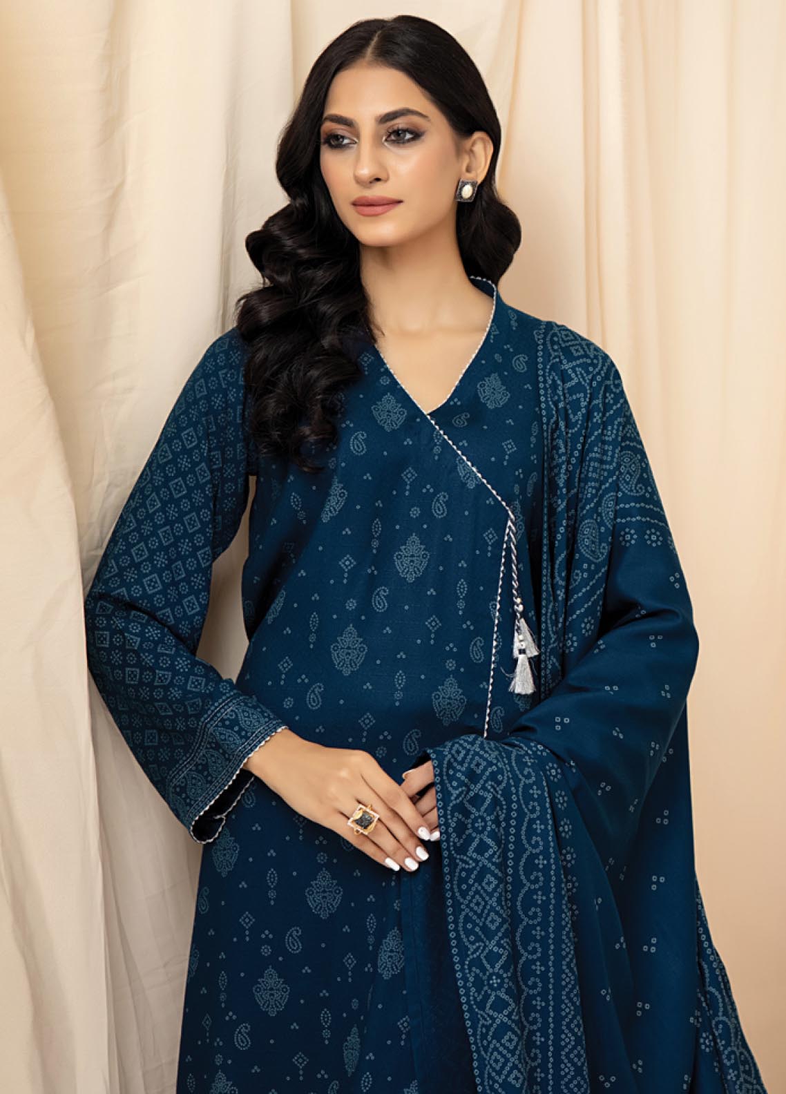 D#1005B LSM Lakhany Cashmi Vool Printed Collection 1022 V-1 D#1005B LSM Lakhany Cashmi Vool Printed Collection 1022 V-1
