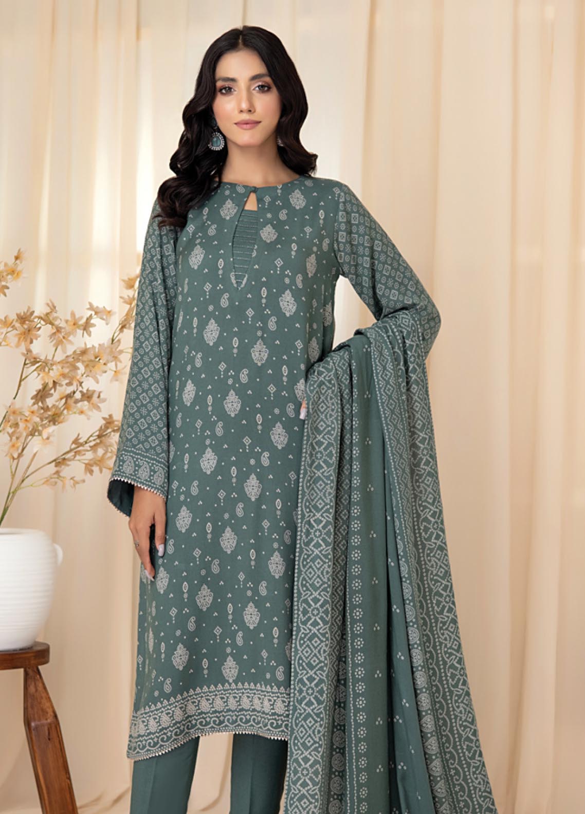 D#1005C LSM Lakhany Cashmi Vool Printed Collection 1022 V-1 D#1005C LSM Lakhany Cashmi Vool Printed Collection 1022 V-1