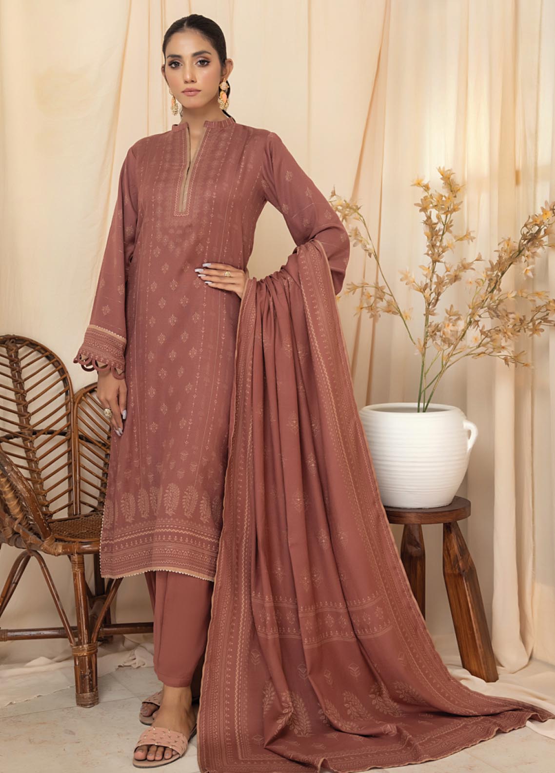 D#1006B LSM Lakhany Cashmi Vool Printed Collection 1022 V-1 D#1006B LSM Lakhany Cashmi Vool Printed Collection 1022 V-1