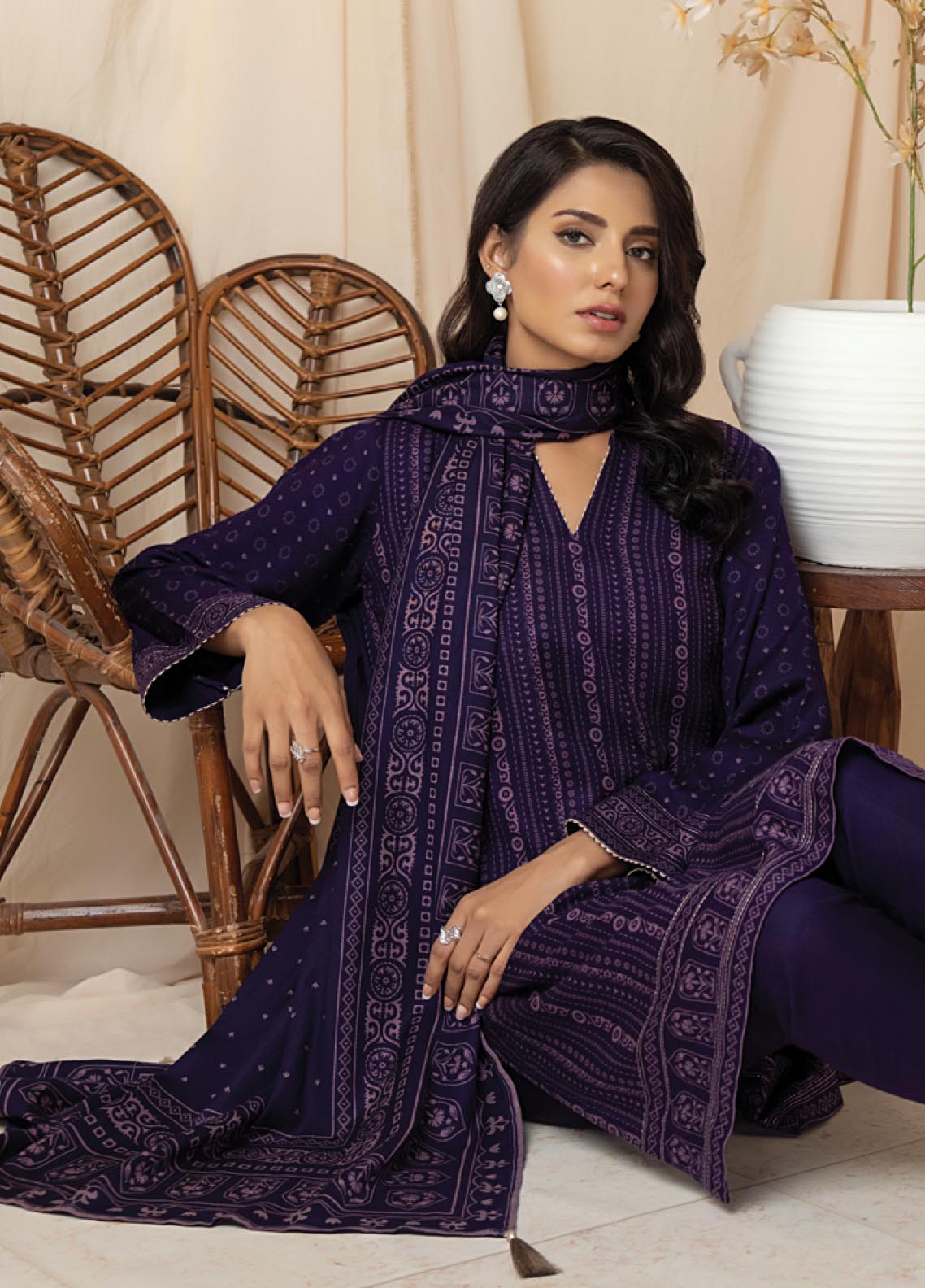 D#1007C LSM Lakhany Cashmi Vool Printed Collection 1022 V-1 D#1007C LSM Lakhany Cashmi Vool Printed Collection 1022 V-1