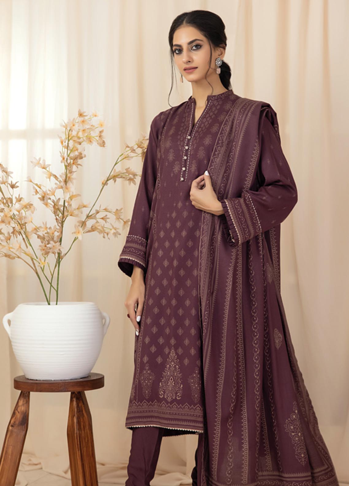 D#1008A LSM Lakhany Cashmi Vool Printed Collection 1022 V-1 D#1008A LSM Lakhany Cashmi Vool Printed Collection 1022 V-1