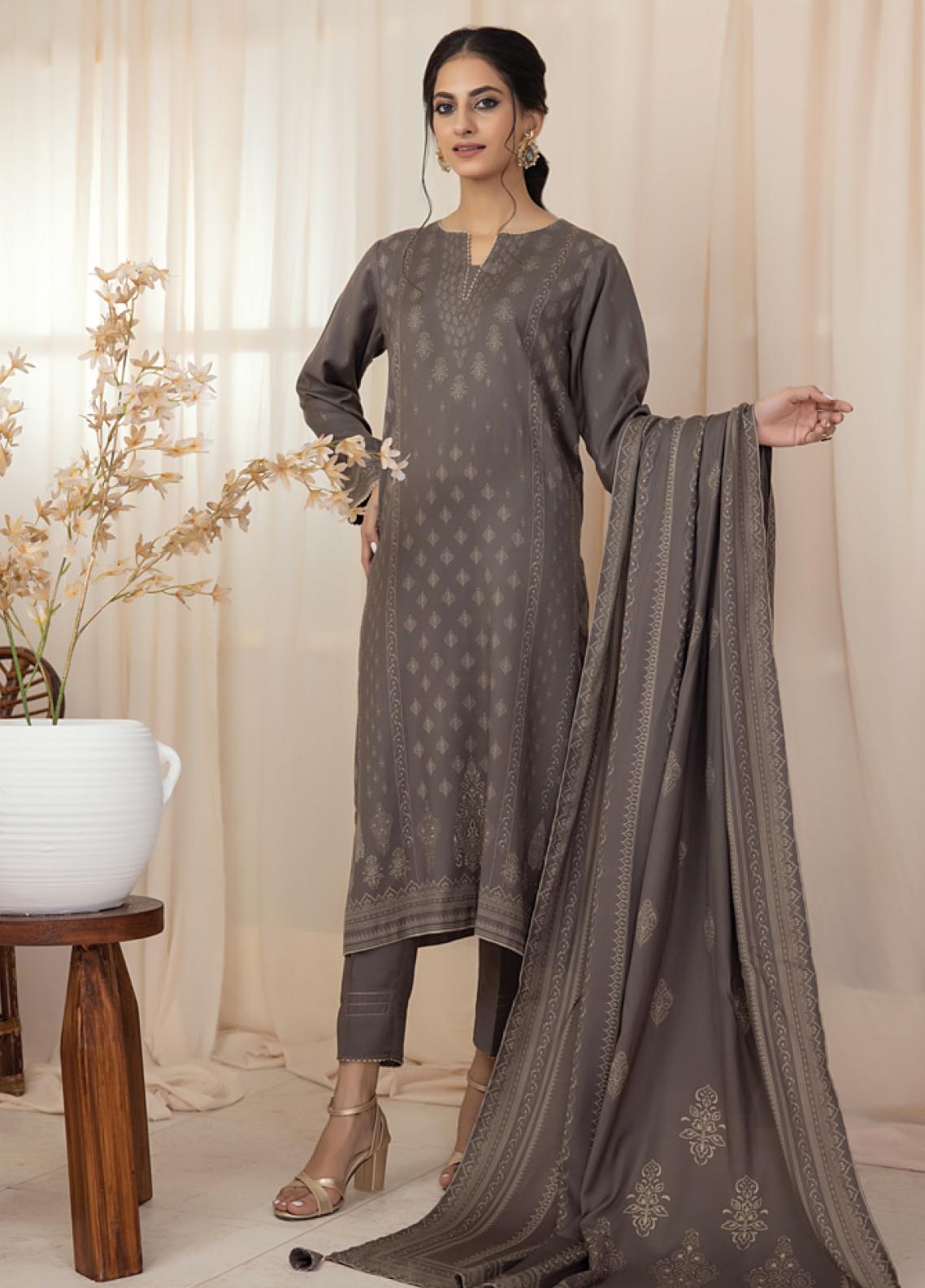 D#1008C LSM Lakhany Cashmi Vool Printed Collection 1022 V-1 D#1008C LSM Lakhany Cashmi Vool Printed Collection 1022 V-1
