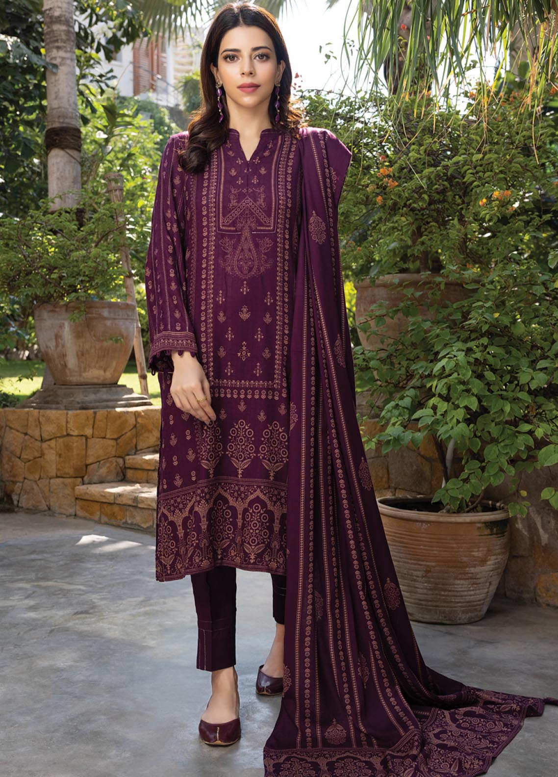 D#1009B LSM Lakhany Cashmi Vool Printed Collection 1122 V-2 D#1009B LSM Lakhany Cashmi Vool Printed Collection 1122 V-2