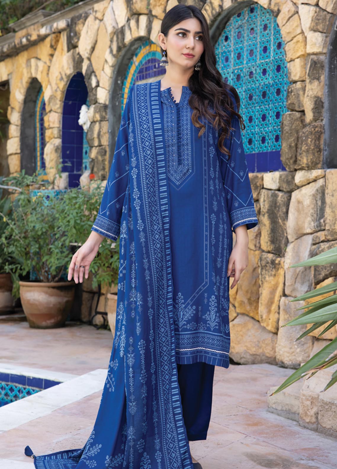 D#1011B LSM Lakhany Cashmi Vool Printed Collection 1122 V-2 D#1011B LSM Lakhany Cashmi Vool Printed Collection 1122 V-2