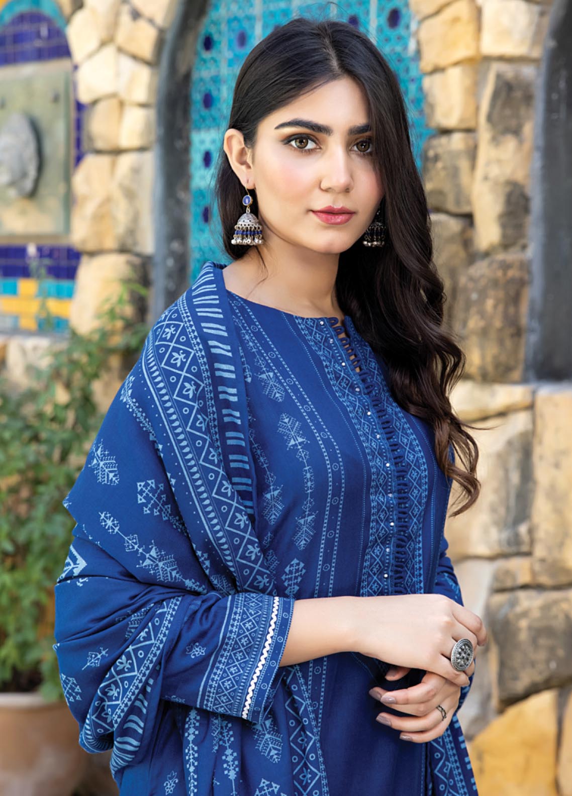 D#1011B LSM Lakhany Cashmi Vool Printed Collection 1122 V-2 D#1011B LSM Lakhany Cashmi Vool Printed Collection 1122 V-2
