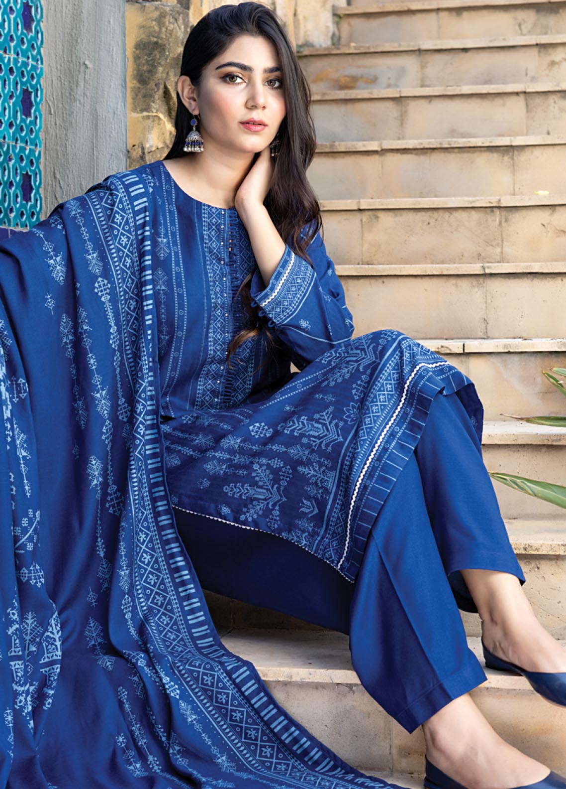 D#1011B LSM Lakhany Cashmi Vool Printed Collection 1122 V-2 D#1011B LSM Lakhany Cashmi Vool Printed Collection 1122 V-2