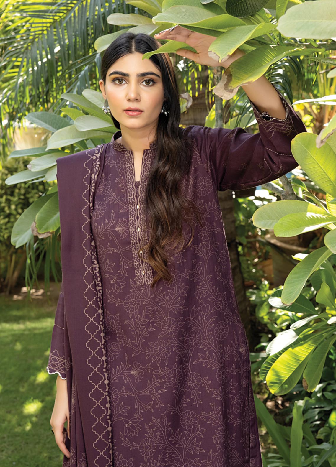 D#1012B LSM Lakhany Cashmi Vool Printed Collection 1122 V-2 D#1012B LSM Lakhany Cashmi Vool Printed Collection 1122 V-2