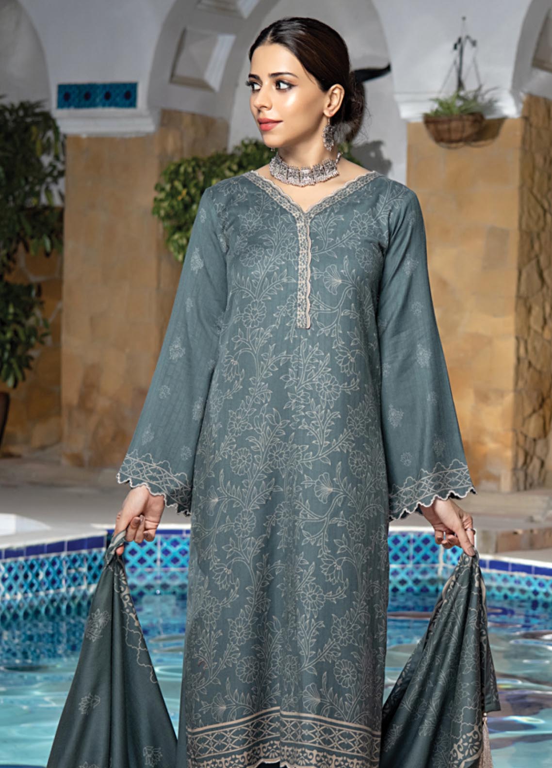 D#1012C LSM Lakhany Cashmi Vool Printed Collection 1122 V-2 D#1012C LSM Lakhany Cashmi Vool Printed Collection 1122 V-2