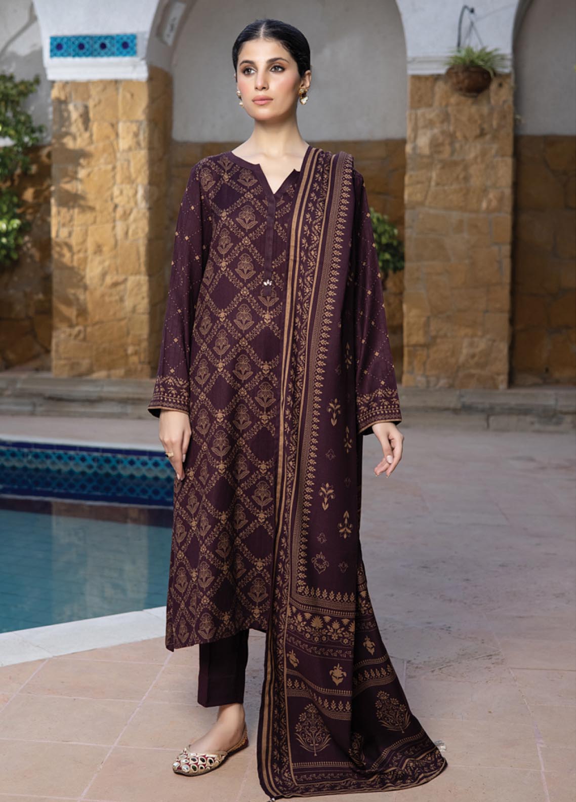 D#1014A LSM Lakhany Cashmi Vool Printed Collection 1122 V-2 D#1014A LSM Lakhany Cashmi Vool Printed Collection 1122 V-2