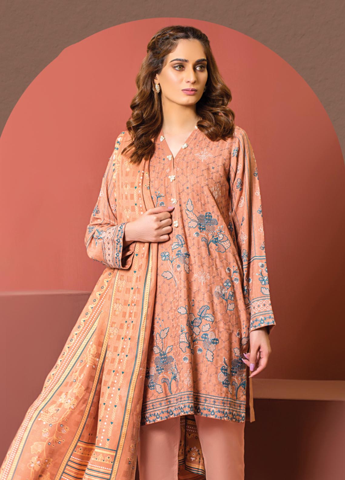 D#364 LSM Lakhany Cashmi Vool Emb Collection 1022 D#364 LSM Lakhany Cashmi Vool Emb Collection 1022