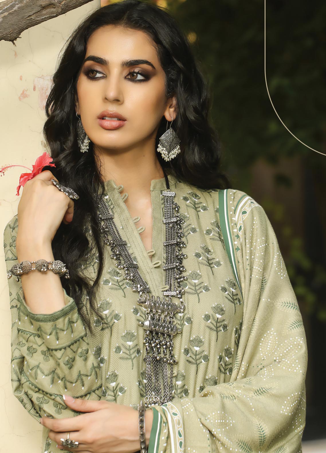 D#36 LSM Lakhany Cashmi Vool Emb Collection 1022 D#36 LSM Lakhany Cashmi Vool Emb Collection 1022