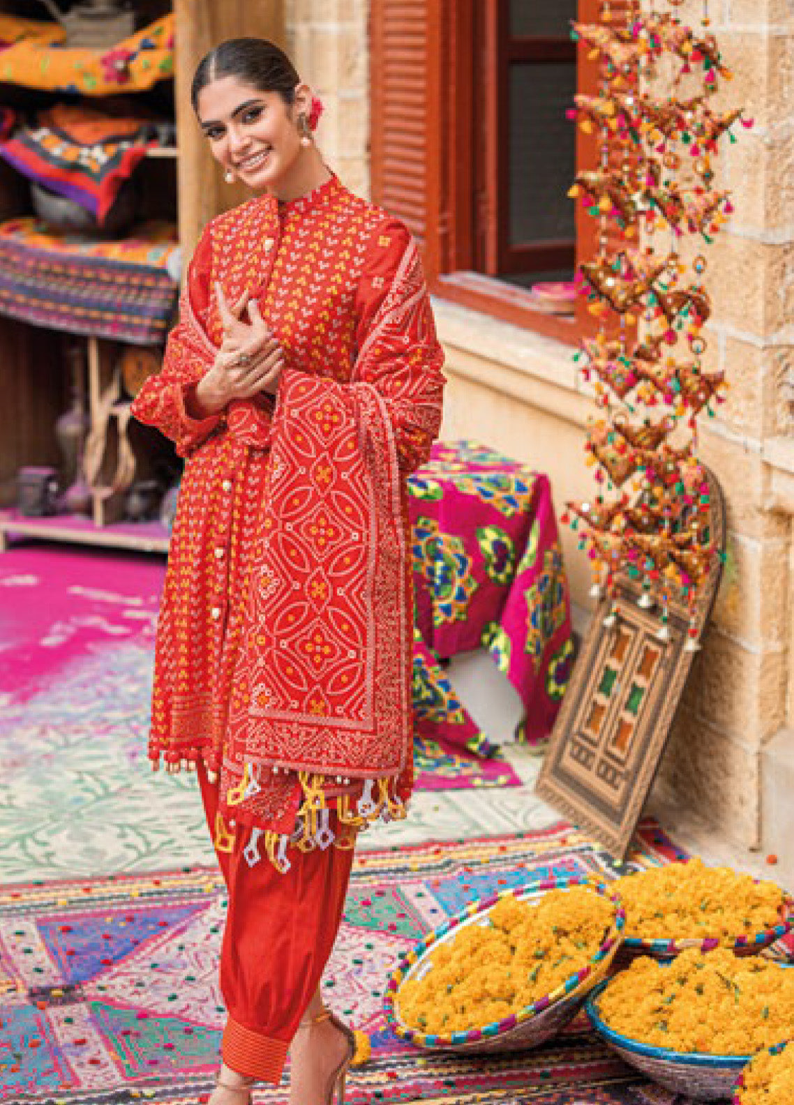 Chunri By Gul Ahmed Printed Lawn Unstitched 3 Piece Suit - GA24CL CL-42017 B Chunri By Gul Ahmed Printed Lawn Unstitched 3 Piece Suit - GA24CL CL-42017 B