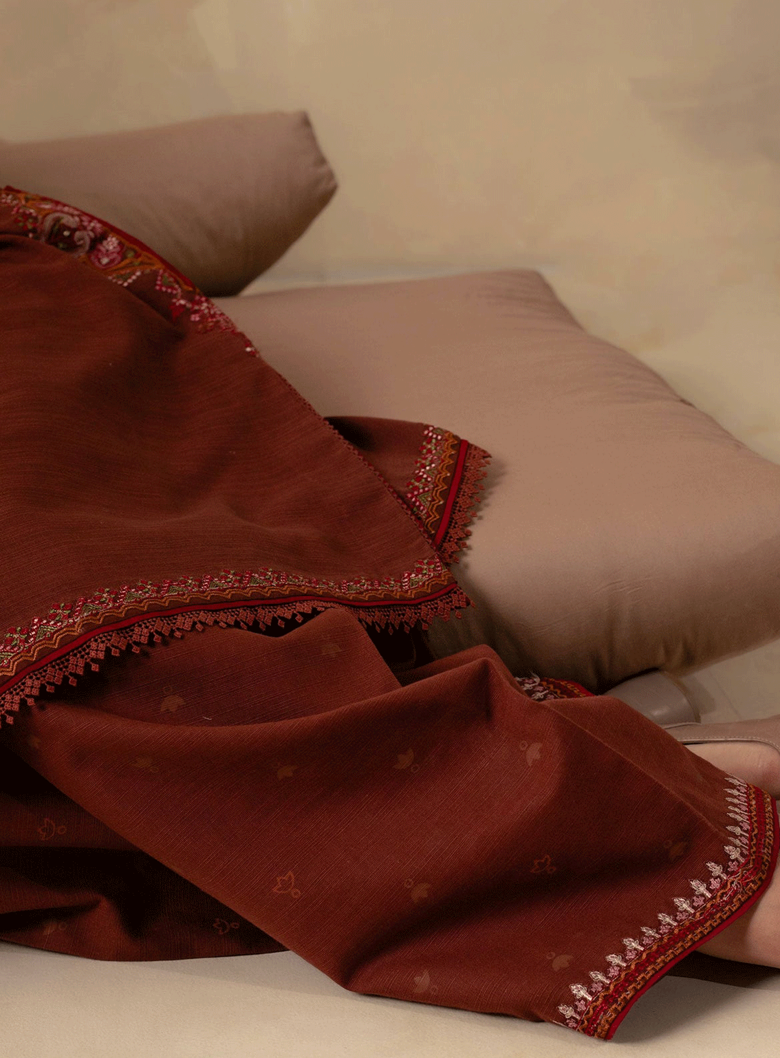 Coco By Zara Shahjahan Embroidered Khaddar Unstitched 3 Piece Suit - 8A Coco By Zara Shahjahan Embroidered Khaddar Unstitched 3 Piece Suit - 8A