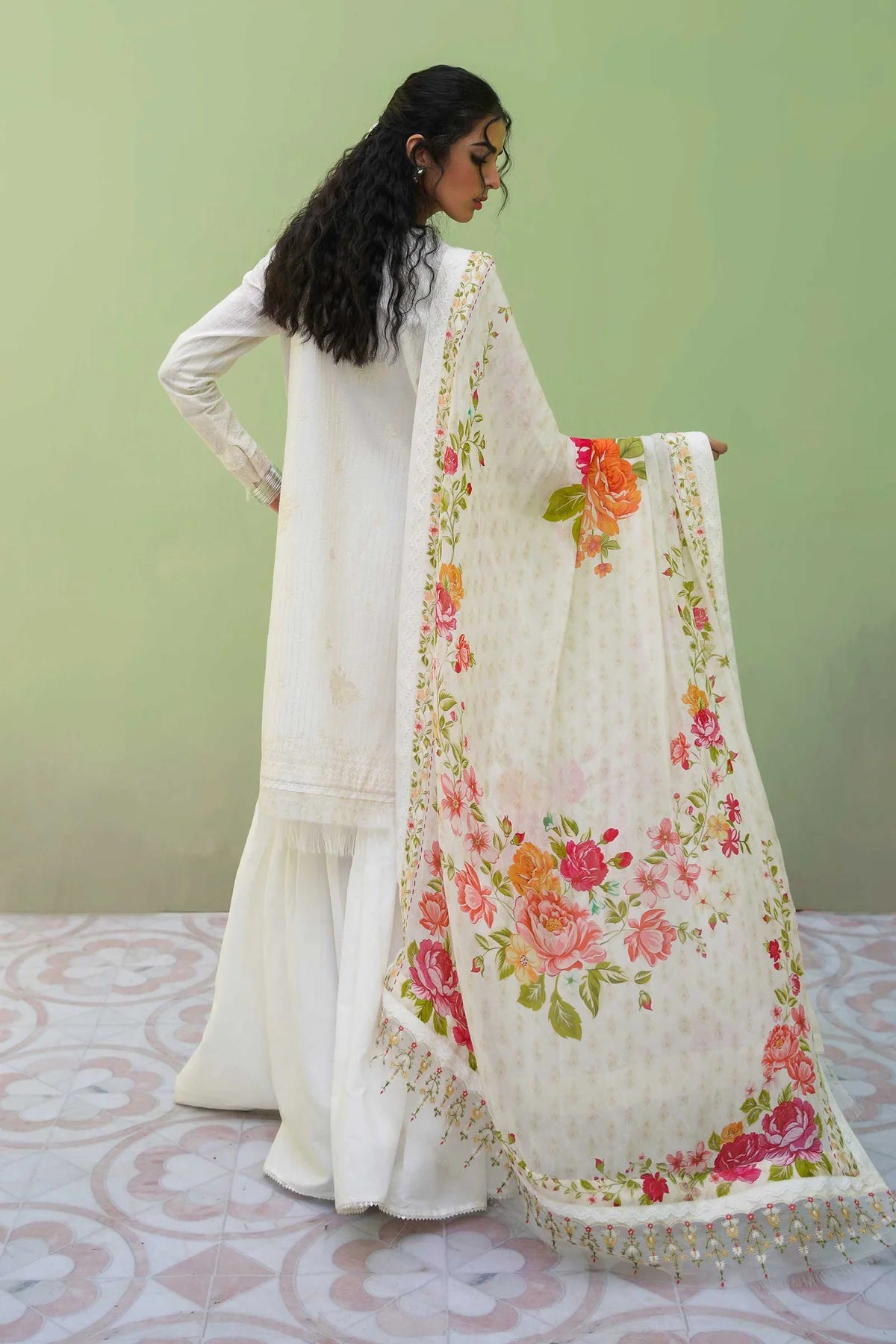 D#1A Zara Shahjahan Emb Lawn Collection 323 D#1A Zara Shahjahan Emb Lawn Collection 323