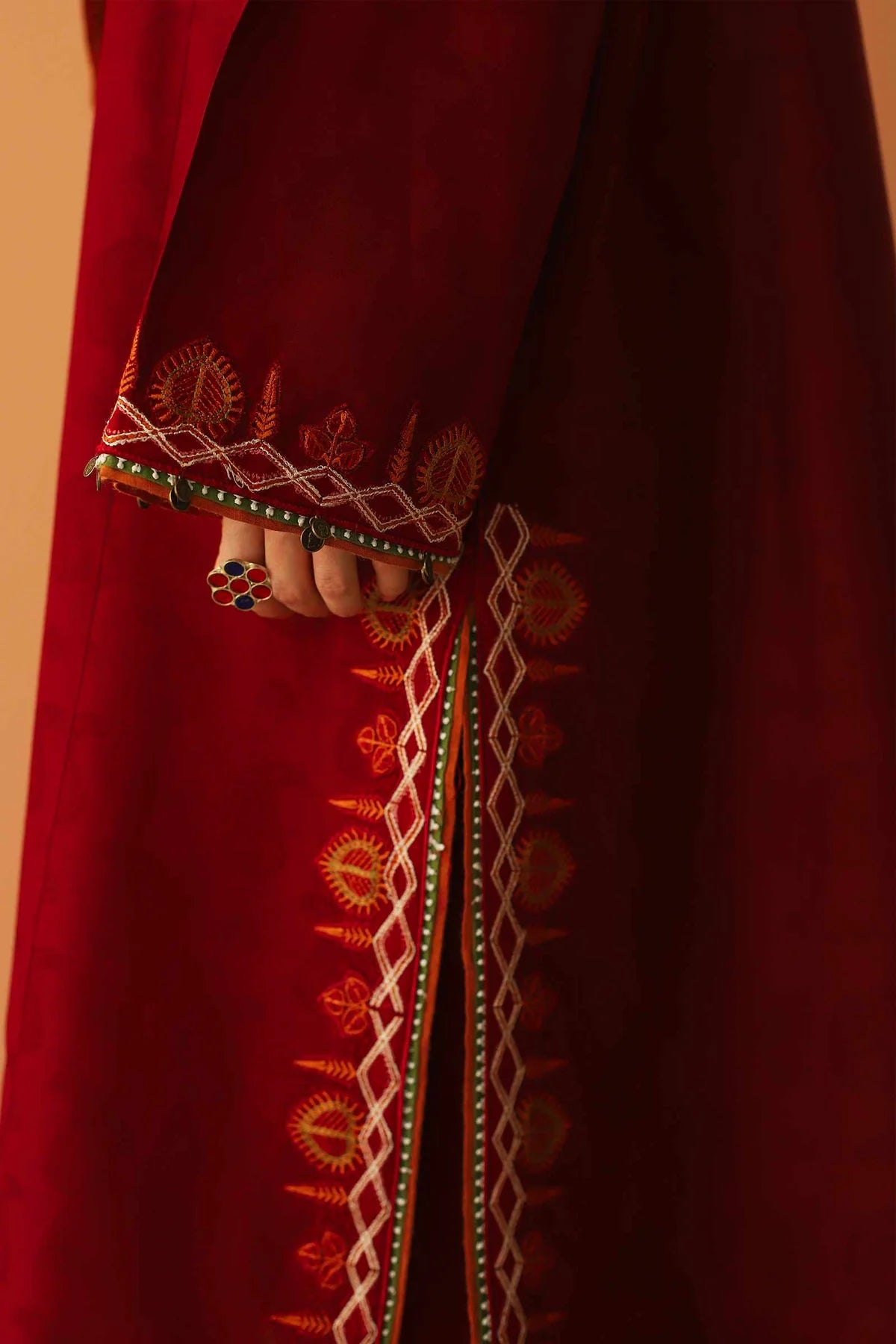 D#8A Zara Shahjahan Emb Lawn Collection 323 D#8A Zara Shahjahan Emb Lawn Collection 323