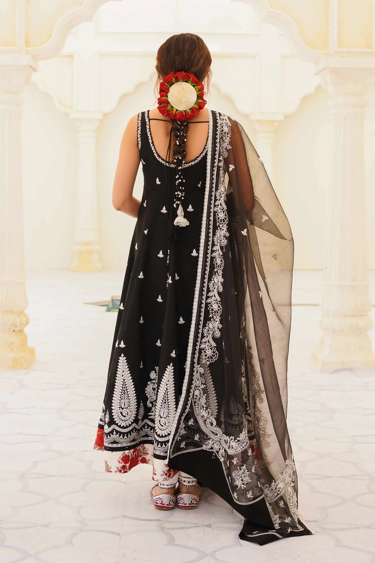 D#9A Zara Shahjahan Emb Lawn Collection 323 D#9A Zara Shahjahan Emb Lawn Collection 323