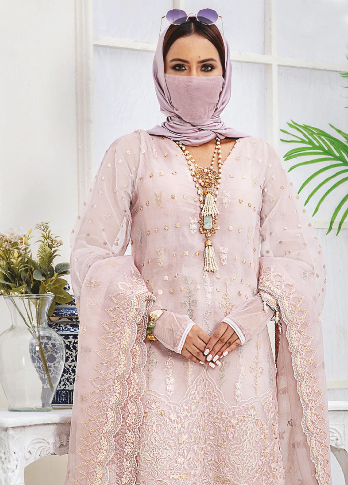 Hazel By Humdum Embroidered Organza Unstitched 3 Piece Suit - 05 Hazel By Humdum Embroidered Organza Unstitched 3 Piece Suit - 05