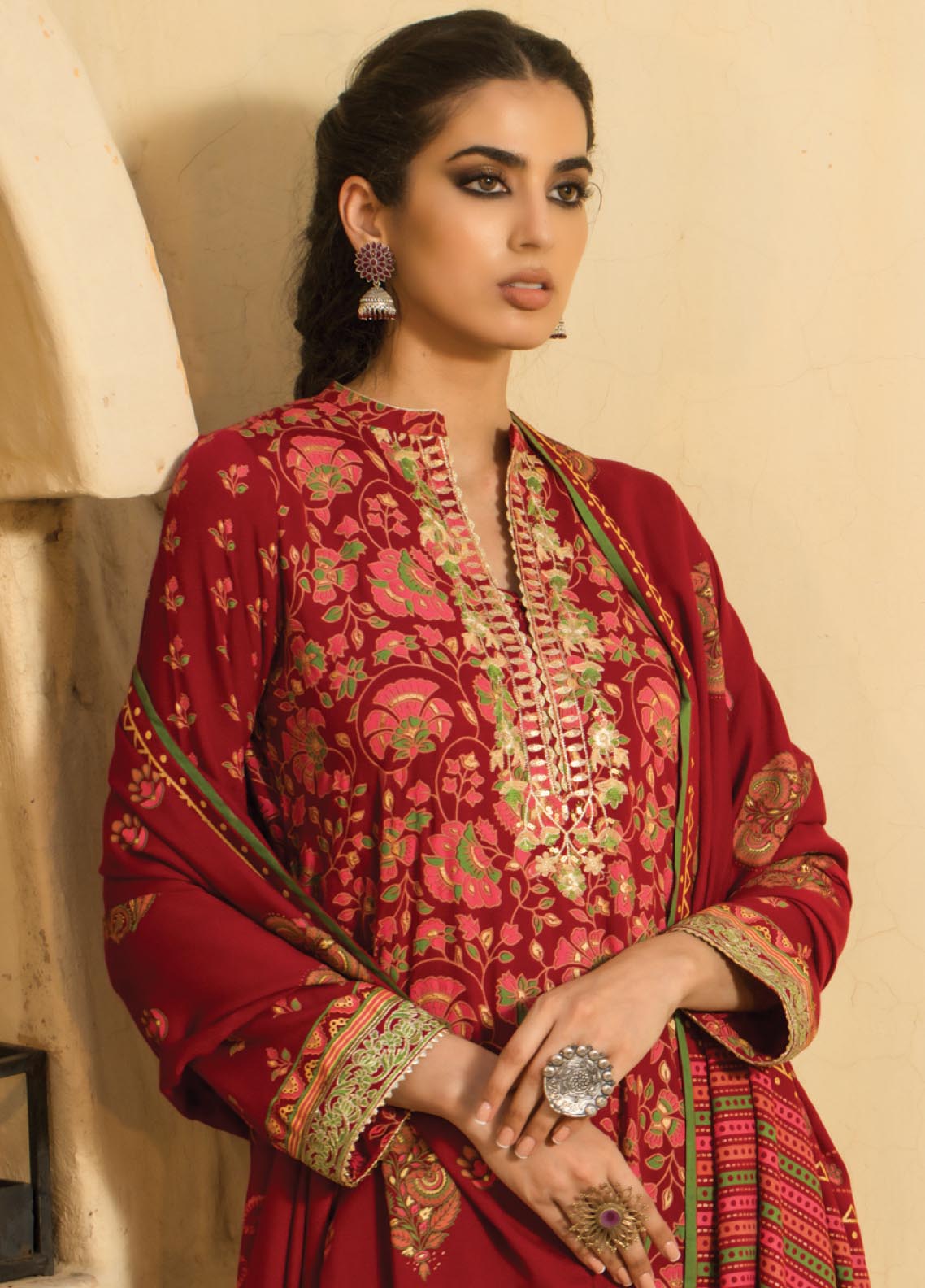 D#137 LSM Lakhany Dareechay Emb Collection 1122 D#137 LSM Lakhany Dareechay Emb Collection 1122