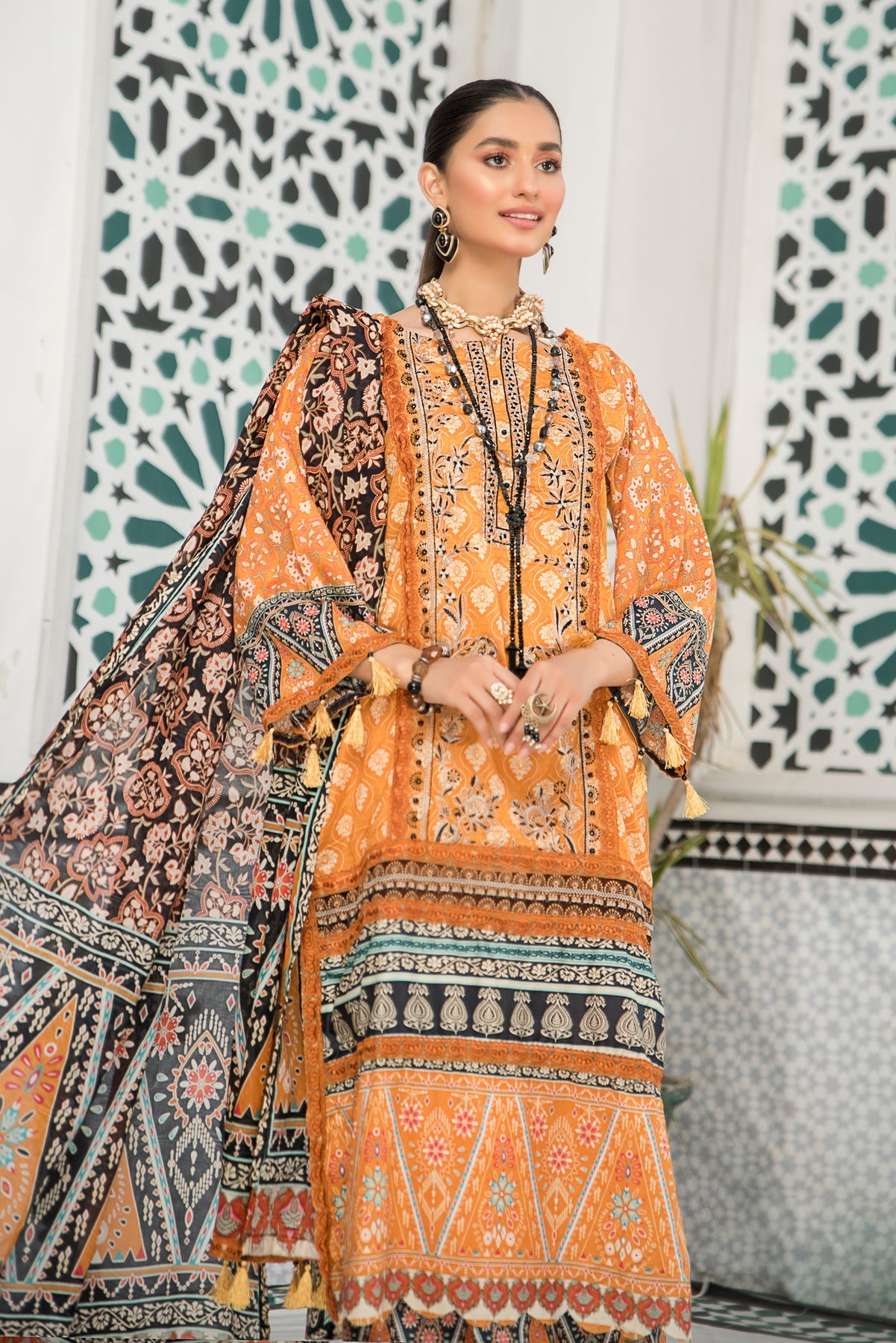 Soraya Unstitched 3 Piece Cyra Soraya Unstitched 3 Piece Cyra