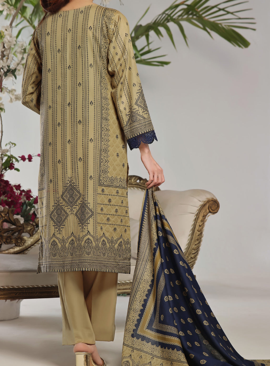 Daman By VS Textile Printed Lawn Unstitched 3 Piece Suit - VS24DPL 2905B Daman By VS Textile Printed Lawn Unstitched 3 Piece Suit - VS24DPL 2905B