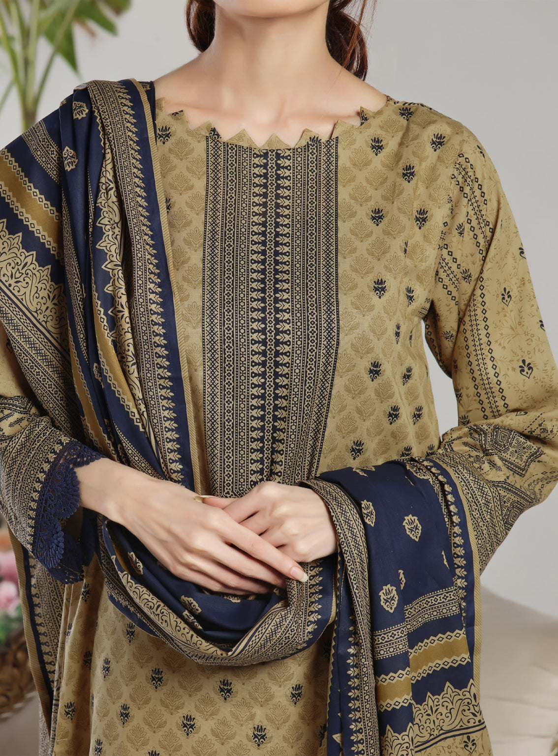 Daman By VS Textile Printed Lawn Unstitched 3 Piece Suit - VS24DPL 2905B Daman By VS Textile Printed Lawn Unstitched 3 Piece Suit - VS24DPL 2905B