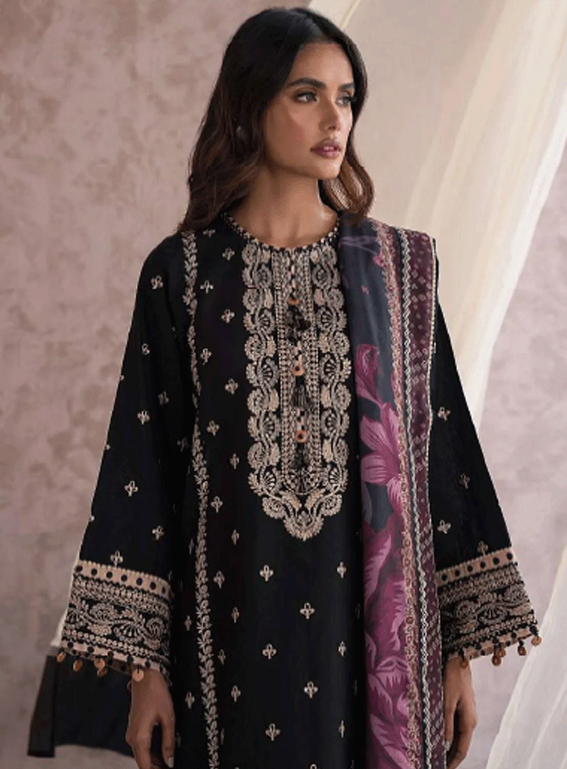 Dastak By Jazmin Embroidered Khaddar Unstitched 3 Piece Suits - JZ23DW 06 SHARAR Dastak By Jazmin Embroidered Khaddar Unstitched 3 Piece Suits - JZ23DW 06 SHARAR