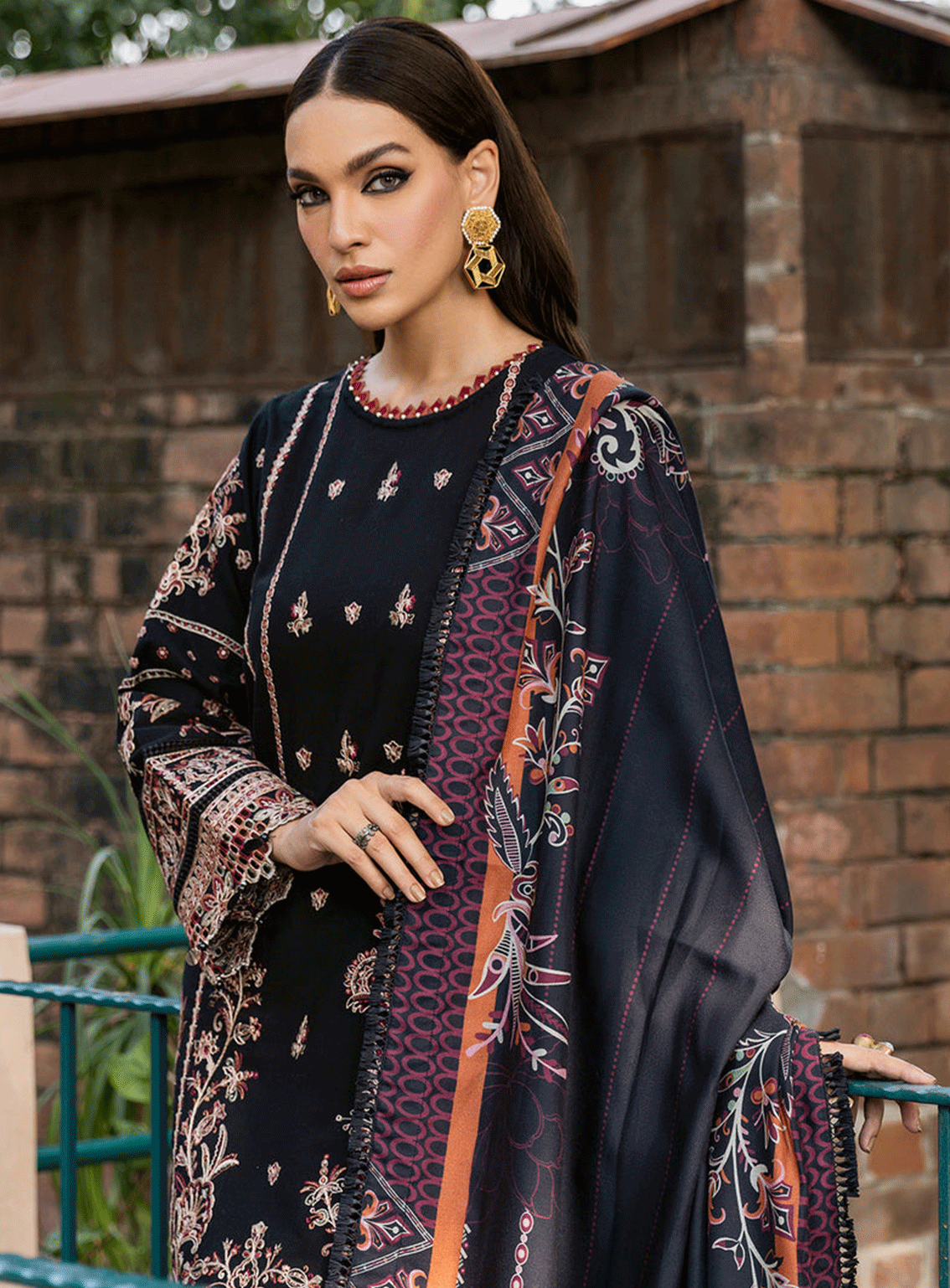 Dastoor By Farasha Embroidered Khaddar Unstitched 3 Piece Suit - 4 KHAYAL Dastoor By Farasha Embroidered Khaddar Unstitched 3 Piece Suit - 4 KHAYAL