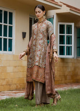 D#10 Emaan Aftab Luxury Emb Collection 922