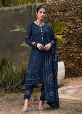 D#04 Emaan Aftab Luxury Emb Collection 922