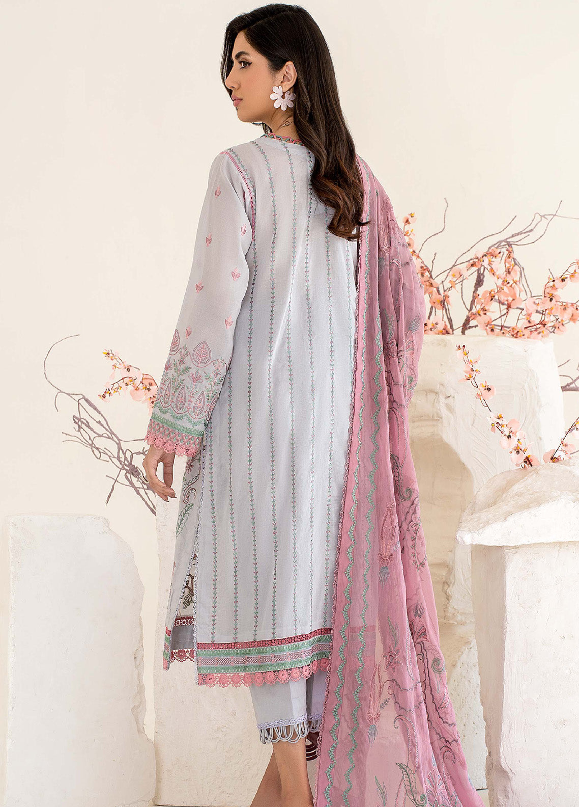 Eid Edition by Zarif Embroidered Lawn 3 Piece Unstitched Suit ZF23L ZEL-04 IZEL Eid Edition by Zarif Embroidered Lawn 3 Piece Unstitched Suit ZF23L ZEL-04 IZEL