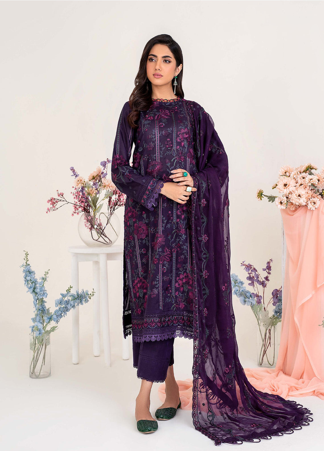 Eid Edition by Zarif Embroidered Lawn 3 Piece Unstitched Suit ZF23L ZEL-07 PURPLE HAZE Eid Edition by Zarif Embroidered Lawn 3 Piece Unstitched Suit ZF23L ZEL-07 PURPLE HAZE