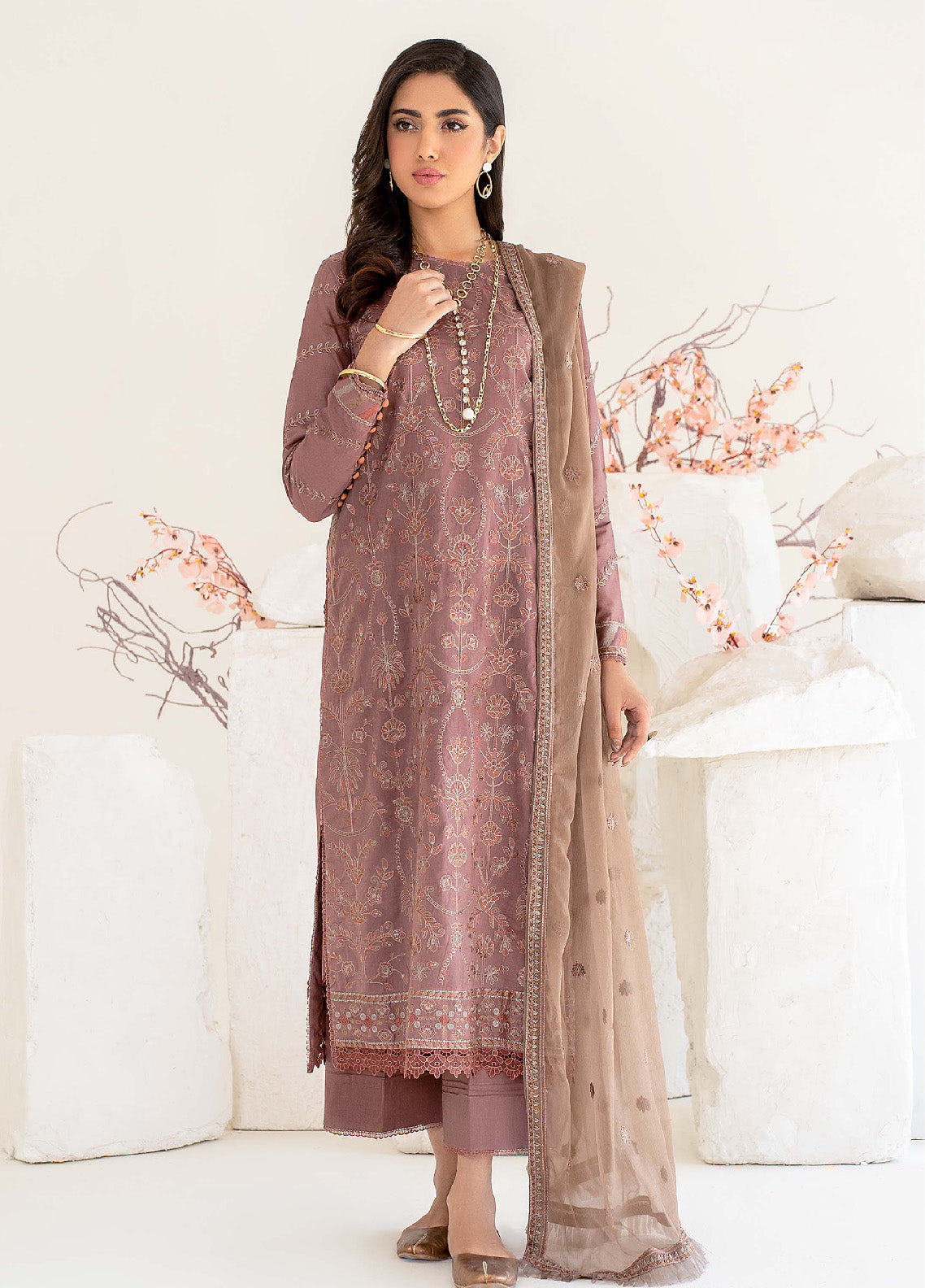 Eid Edition by Zarif Embroidered Lawn 3 Piece Unstitched Suit ZF23L ZEL-09 TEA PINK Eid Edition by Zarif Embroidered Lawn 3 Piece Unstitched Suit ZF23L ZEL-09 TEA PINK