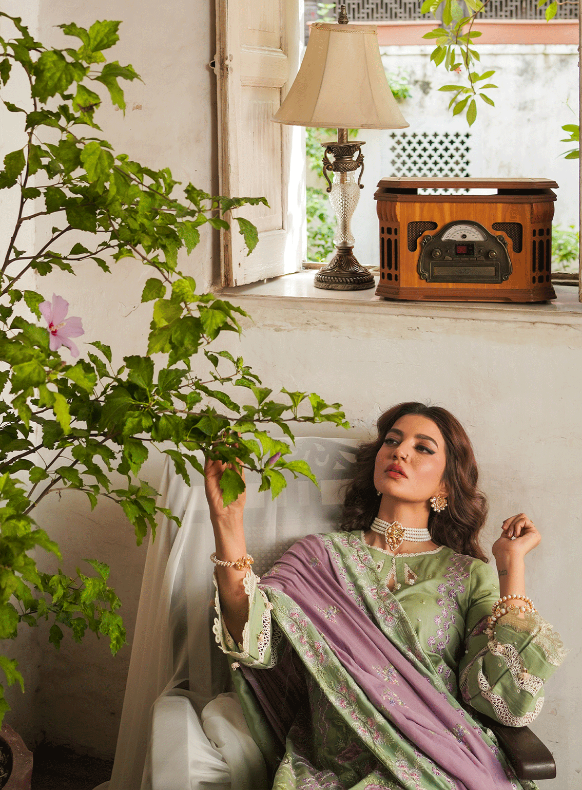 Elaf Embroidered Khaddar Unstitched 3 Piece Suit - EF23LW 4A GULSAAN Elaf Embroidered Khaddar Unstitched 3 Piece Suit - EF23LW 4A GULSAAN