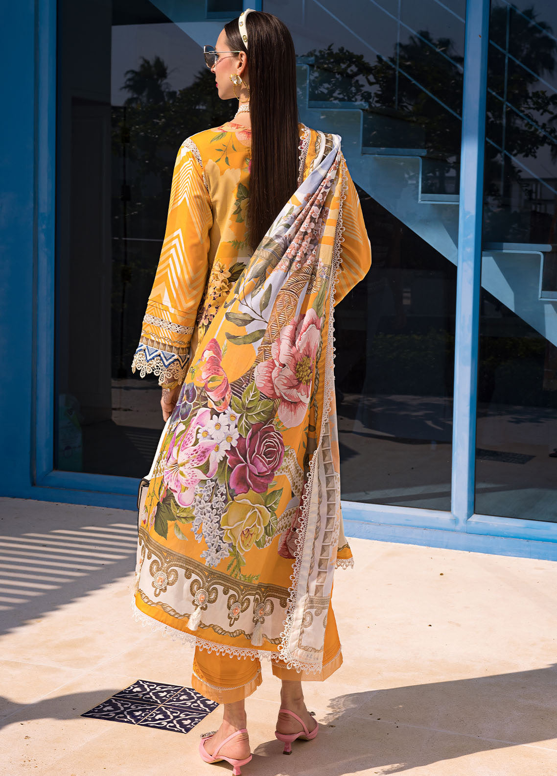 Elaf Luxury Printed Lawn 3 Piece Unstitched Suit EF24P EOP-01A SEDONA Elaf Luxury Printed Lawn 3 Piece Unstitched Suit EF24P EOP-01A SEDONA