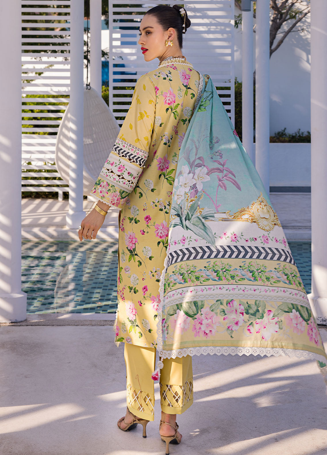 Elaf Luxury Printed Lawn 3 Piece Unstitched Suit EF24P EOP-02B HUAHIN CHIC Elaf Luxury Printed Lawn 3 Piece Unstitched Suit EF24P EOP-02B HUAHIN CHIC