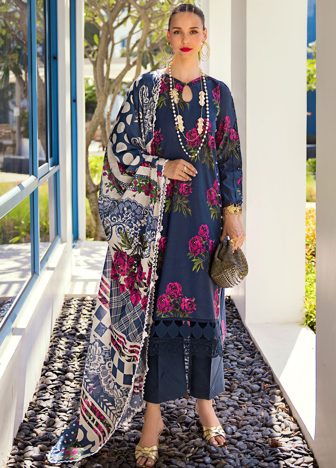 Elaf Luxury Printed Lawn 3 Piece Unstitched Suit EF24P EOP-03B PATTAYA POISE Elaf Luxury Printed Lawn 3 Piece Unstitched Suit EF24P EOP-03B PATTAYA POISE