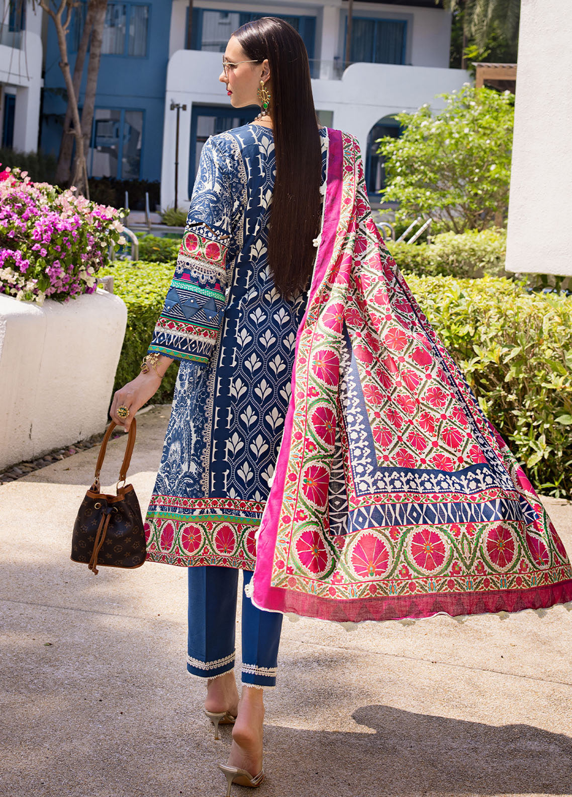 Elaf Luxury Printed Lawn 3 Piece Unstitched Suit EF24P EOP-07B ELNAZ Elaf Luxury Printed Lawn 3 Piece Unstitched Suit EF24P EOP-07B ELNAZ